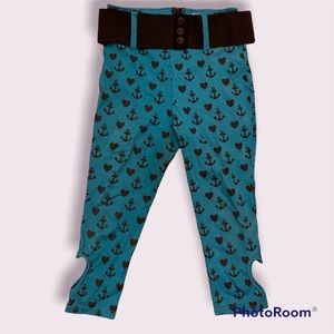 TOO FAST spandex sailor capris